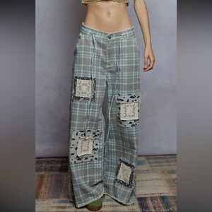 POL Plaid Wide-Leg Patchwork Pants in Gray and Aqua